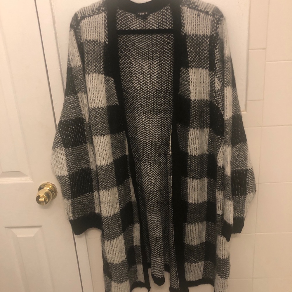 NWOT Torrid plaid longline cardigan size 4